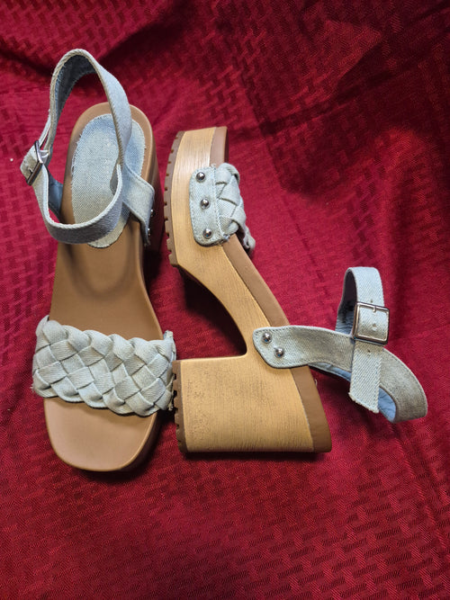 Anne Klein Platform Heel