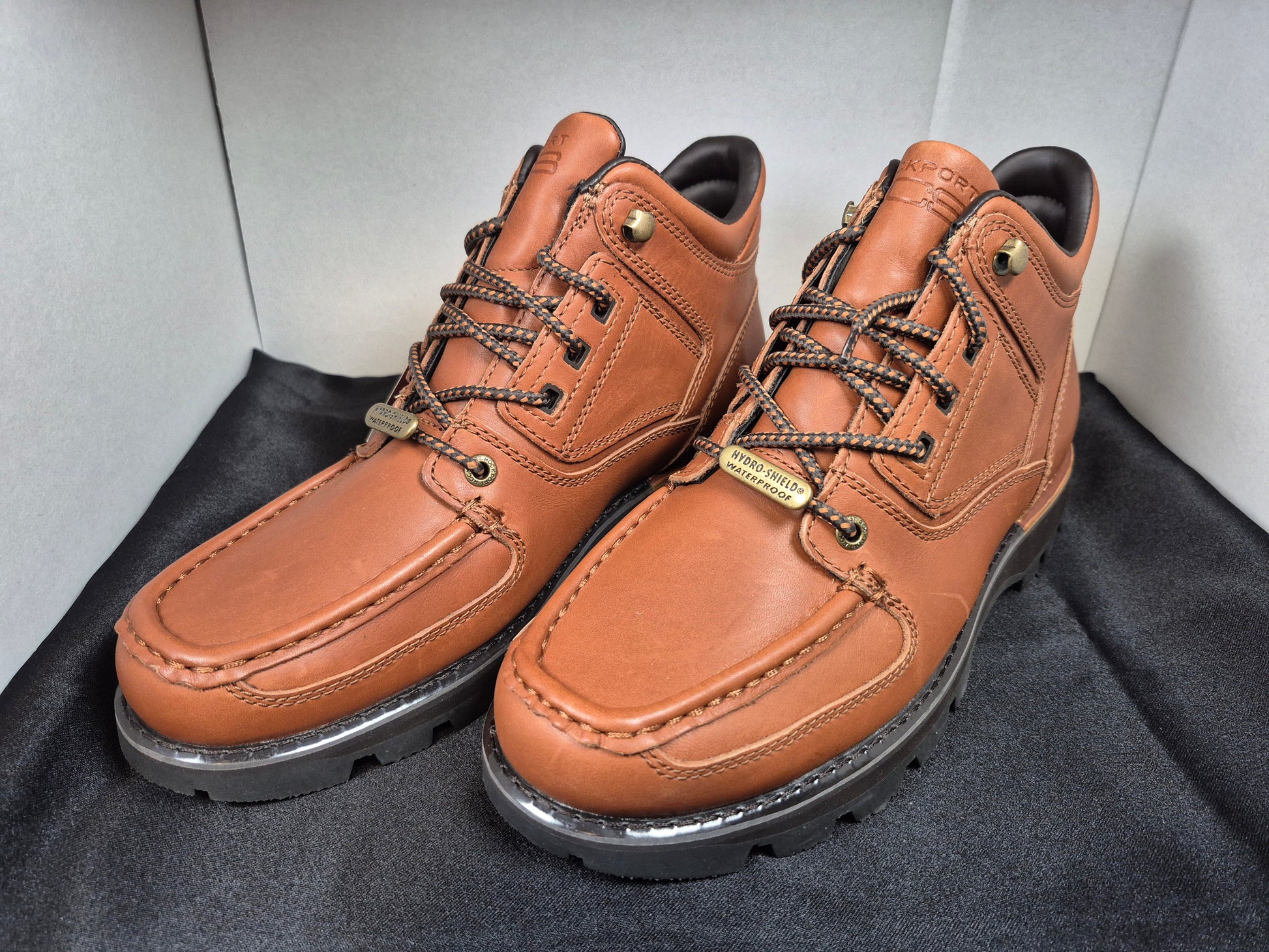 Rockport XCS Umbwe II Waterproof Moc Front Trail Boot