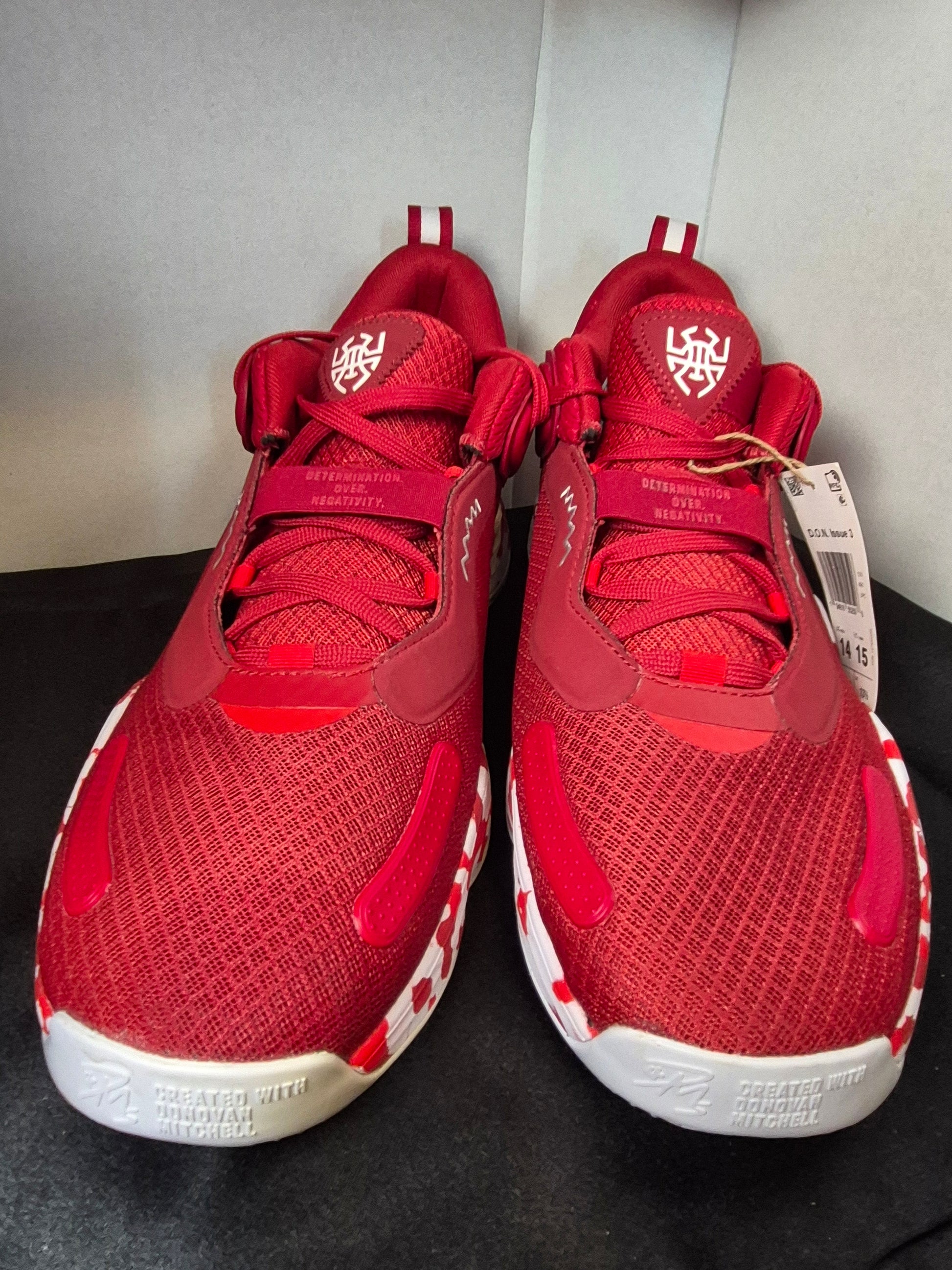 Adidas Men's D.O.N. Issue 3 Basketball Shoe Size 14