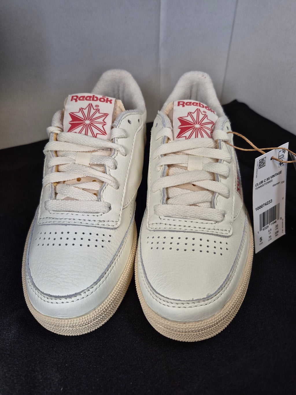 Reebok Women's Club C 85 Vintage Tennis Sneakers Size 5
