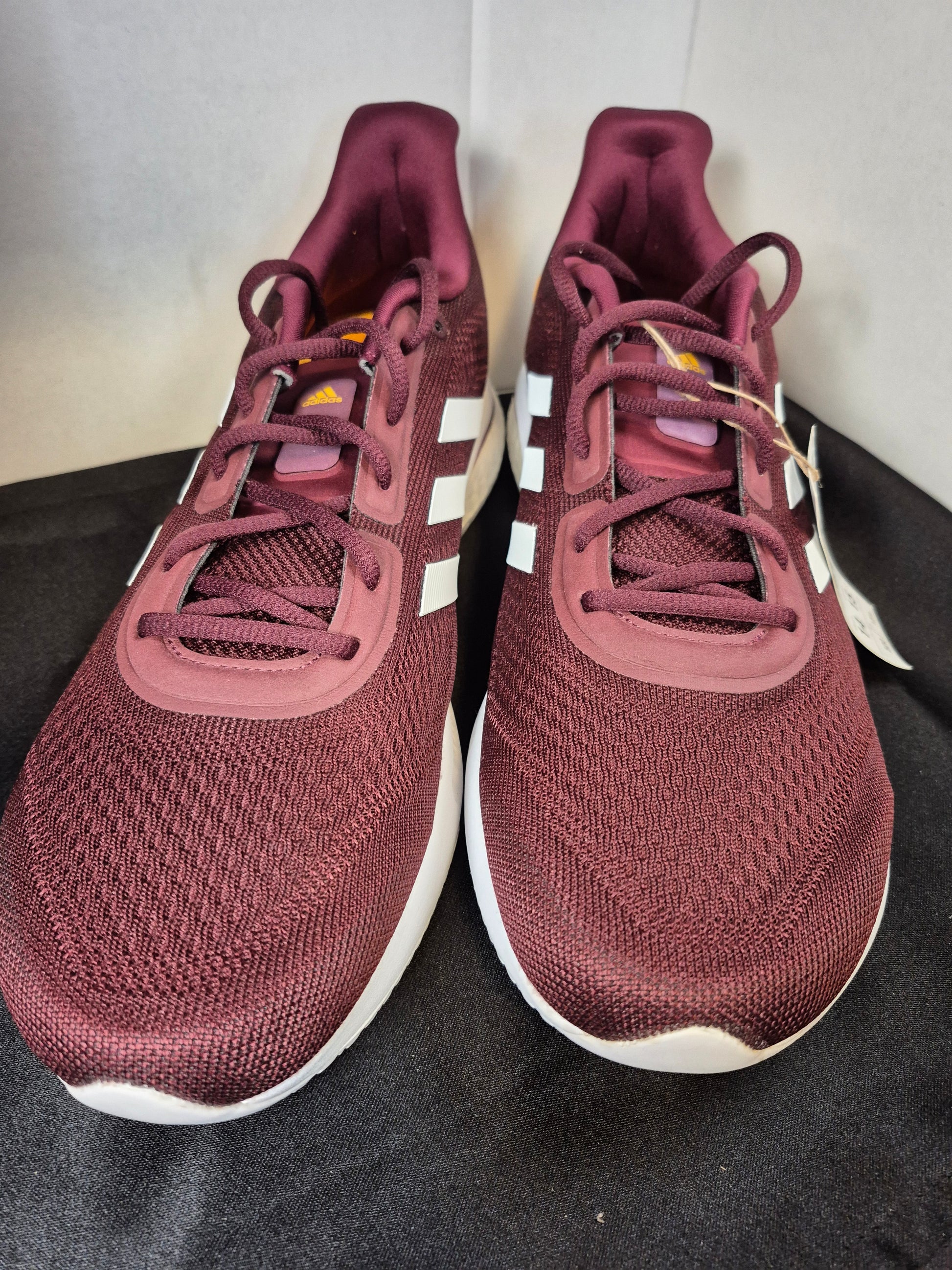 Adidas Men's Supernova Running Shoe Size 14