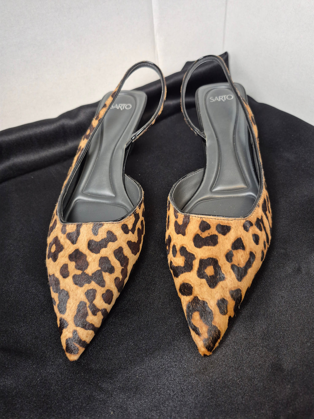 SARTO by Franco Sarto Women's Devin Slingback Half D'Orsay Pointed Toe Kitten Heel Pump Size 9.5 EU 40.5