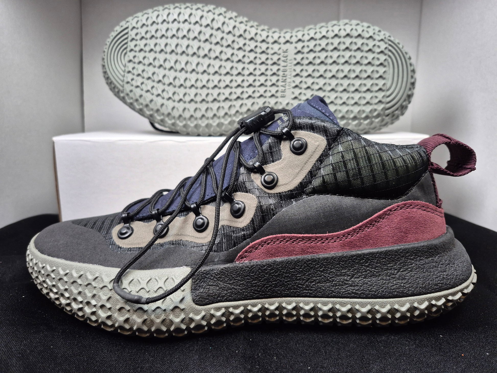 Brand Black Sansin Evo Hybrid Hiking Trail Runner Men's Size 7