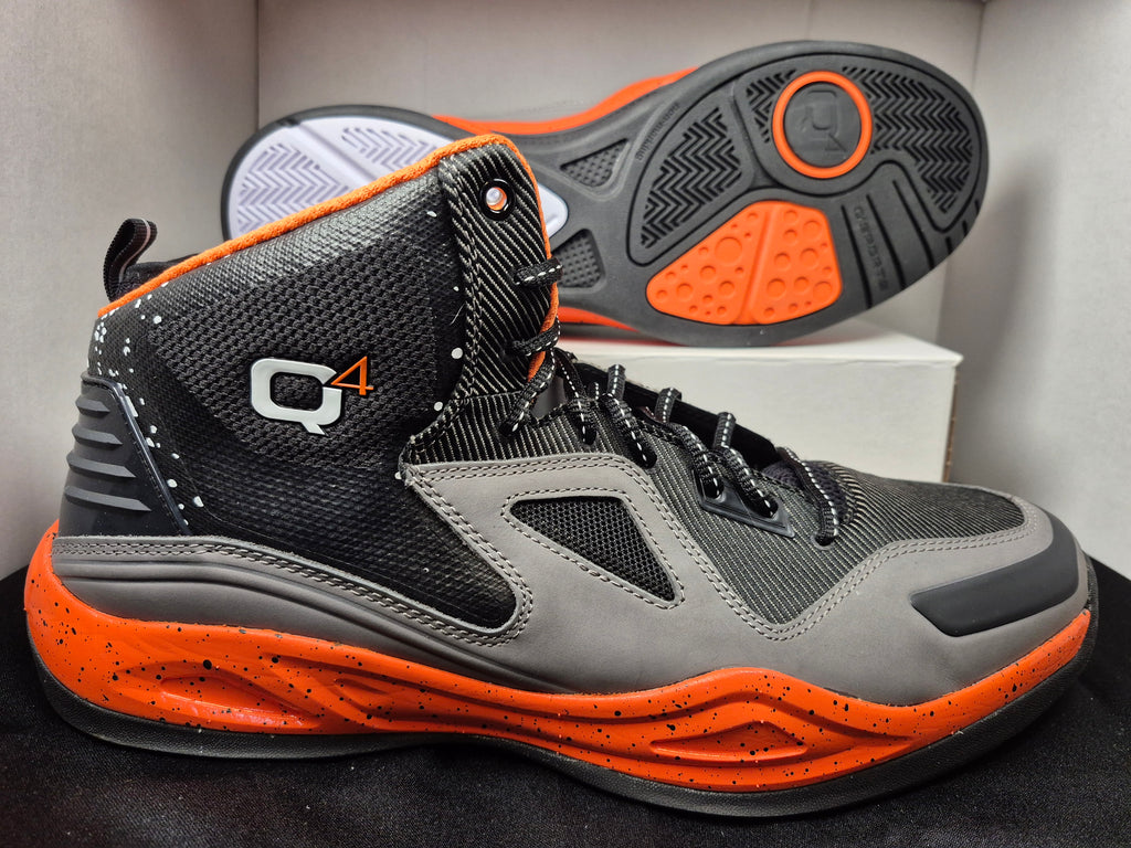 Q4MB-007 Men's Basketball Shoe Size 15