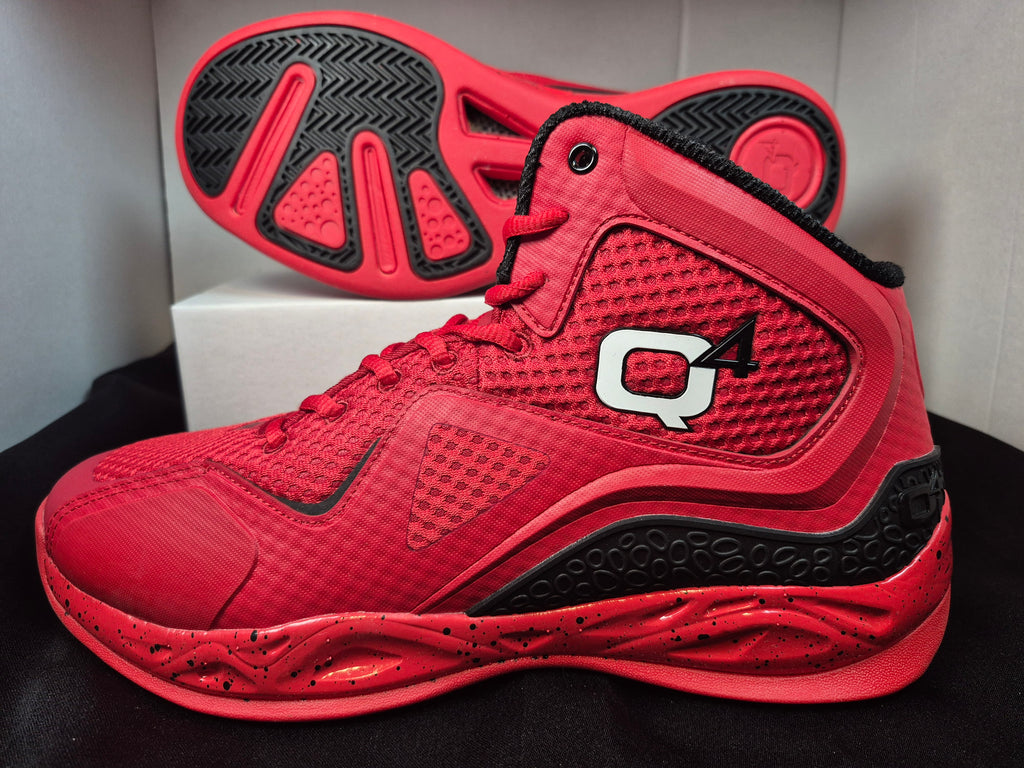 Q4MB-003 Men's Basketball Shoe Size 11.5