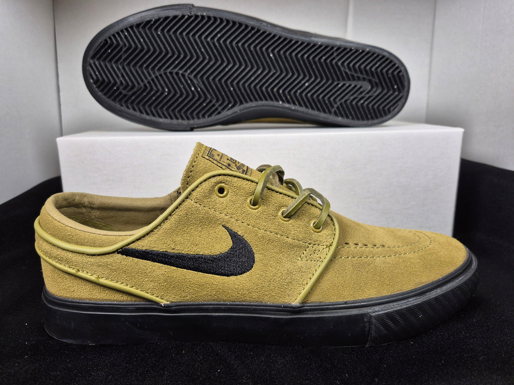 Nike SB Zoom Janoski OG+ Men's size 6 Women's size 7.5