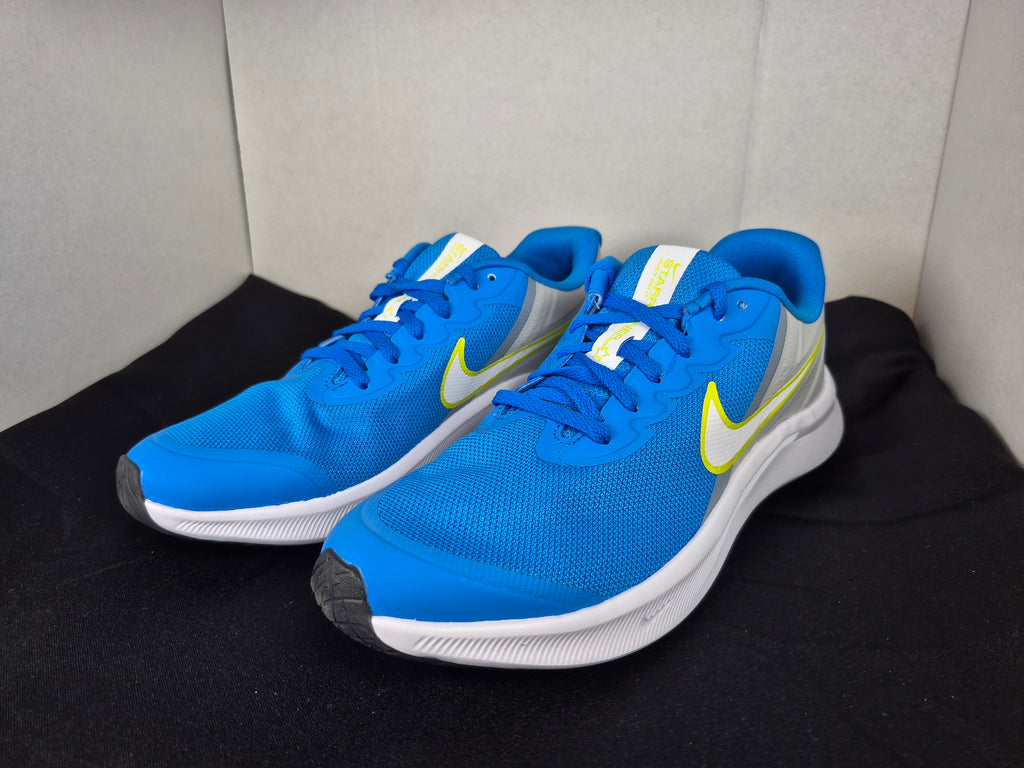 Nike Star Runner 3 Kid's size 6.5Y