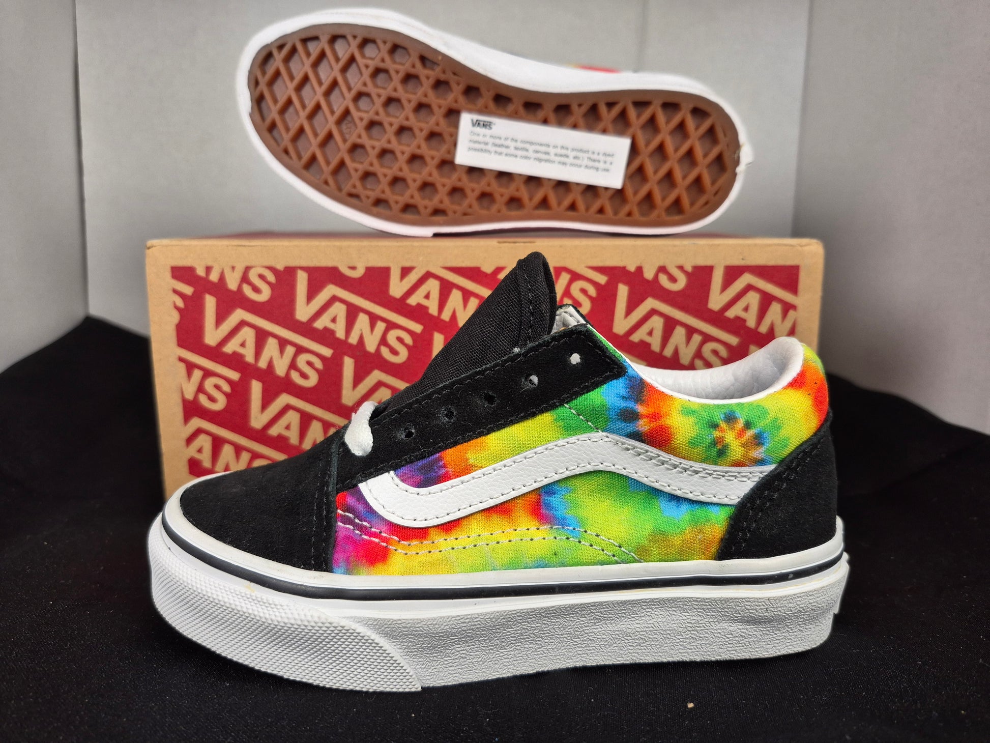 Vans Old Skool Shoe Kid's size 11c