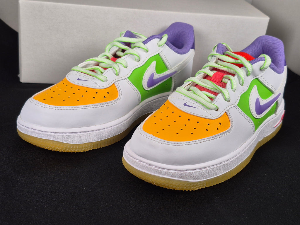 Nike Force 1 Low LV8 1 (PS) Unisex size 2.5Y