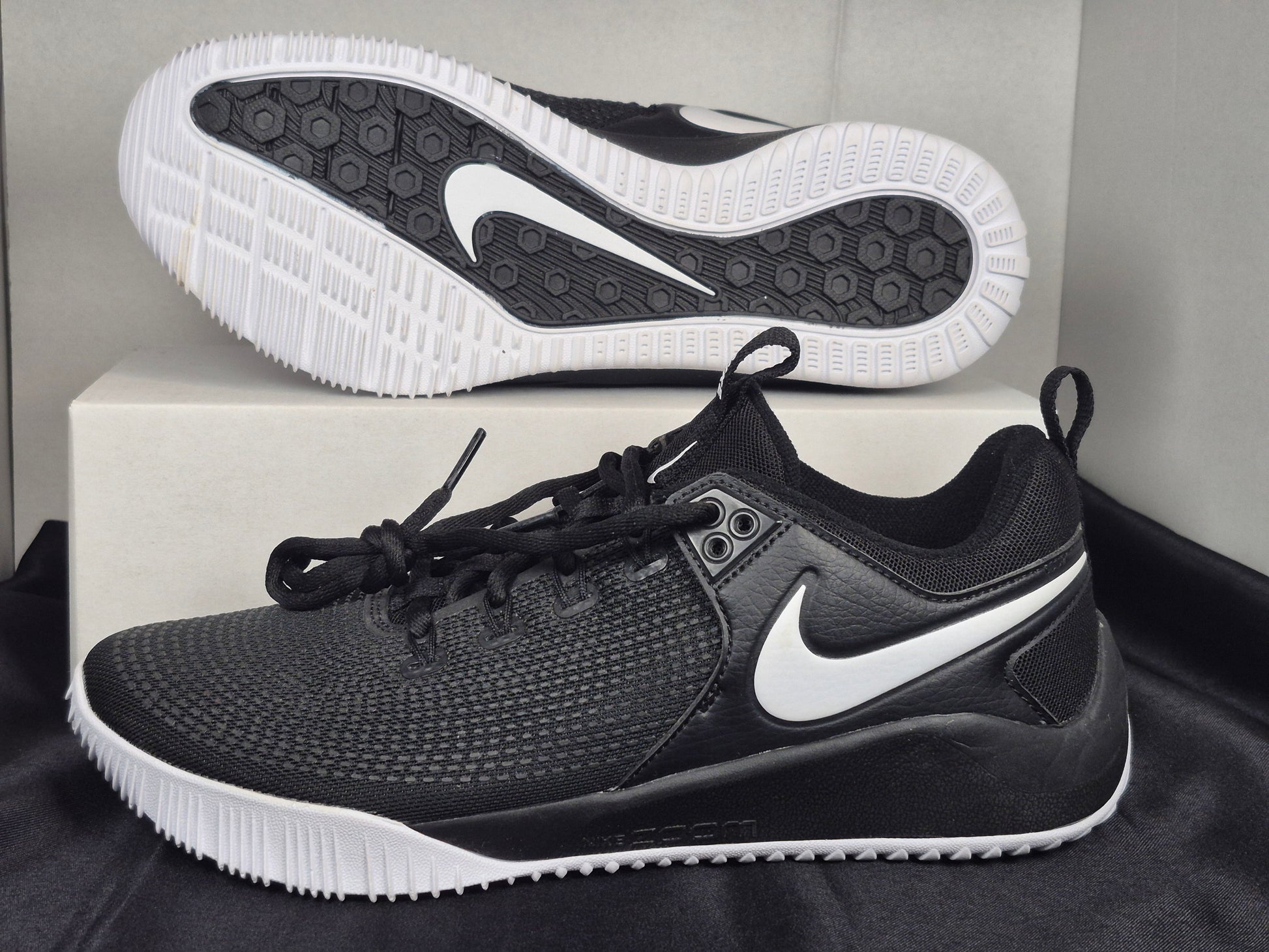 Nike Womens Zoom Hyperace 2 Trainers Volleyball Shoes size 10